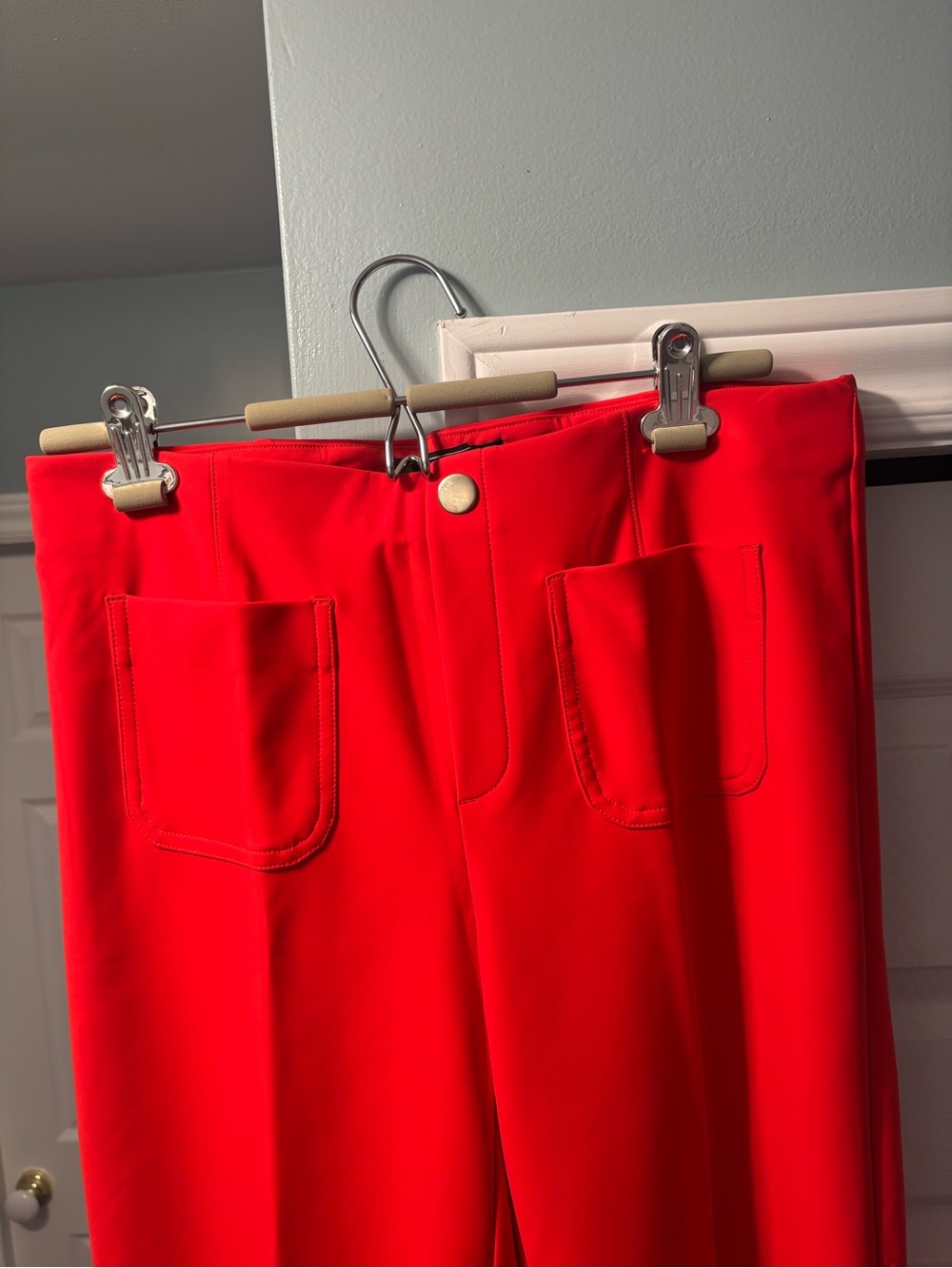 Women’s Dark Orange Pull-On Capri Pants with Front Patch Pockets